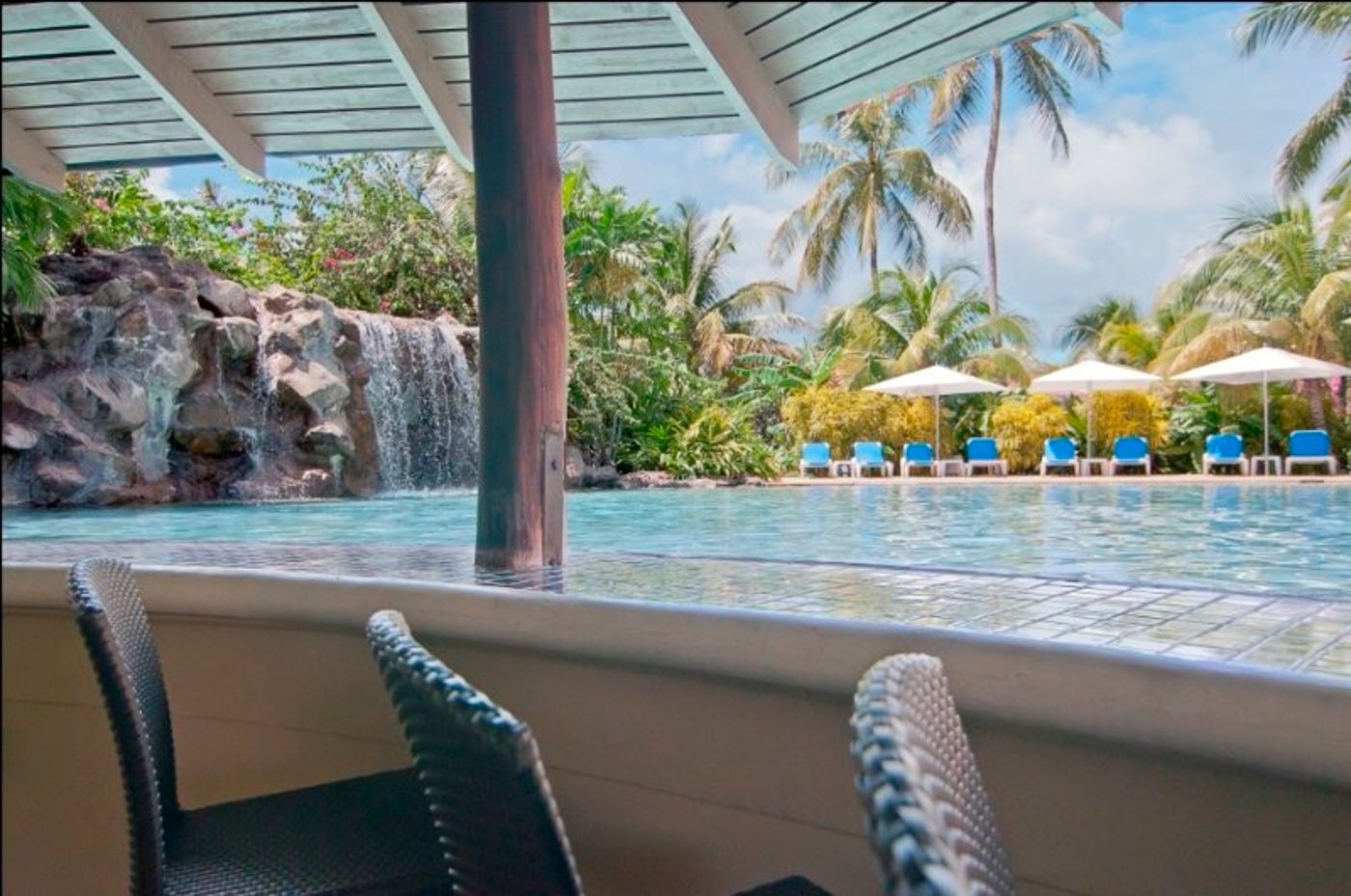 Radisson-Grenada-Beach-Resort-Pool-18