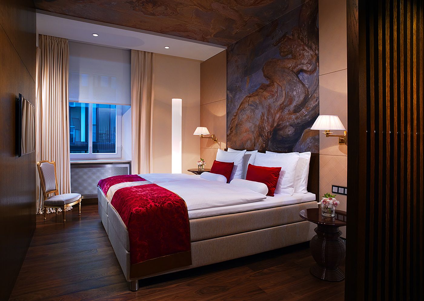 Hotel-Vier-Jahreszeiten-Kempinski-Munich-Room-60