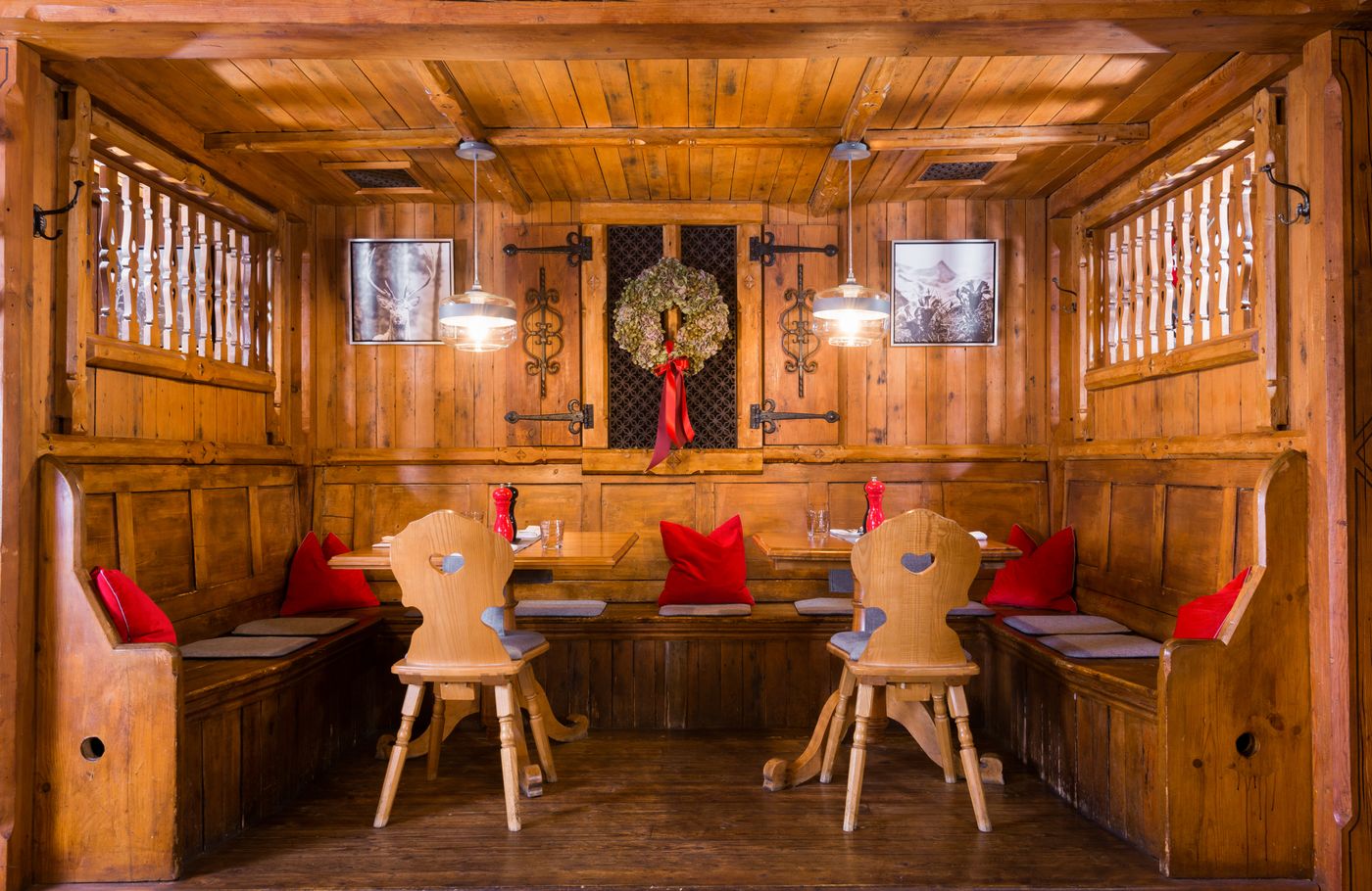 Leonardo-Hotel-Munich-Arabellapark-Bar-16