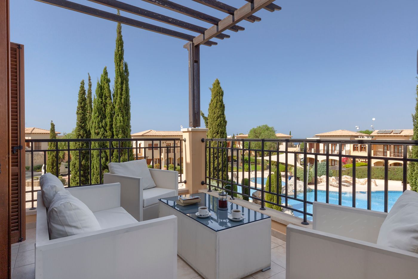 Aphrodite-Hills-Golf---Spa-Resort-Residences-Room-16