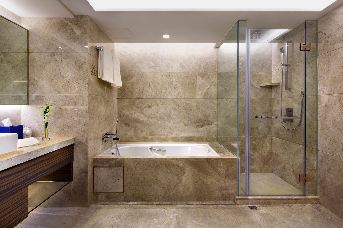 New-World-Millennium-Hong-Kong-Hotel-Room-49