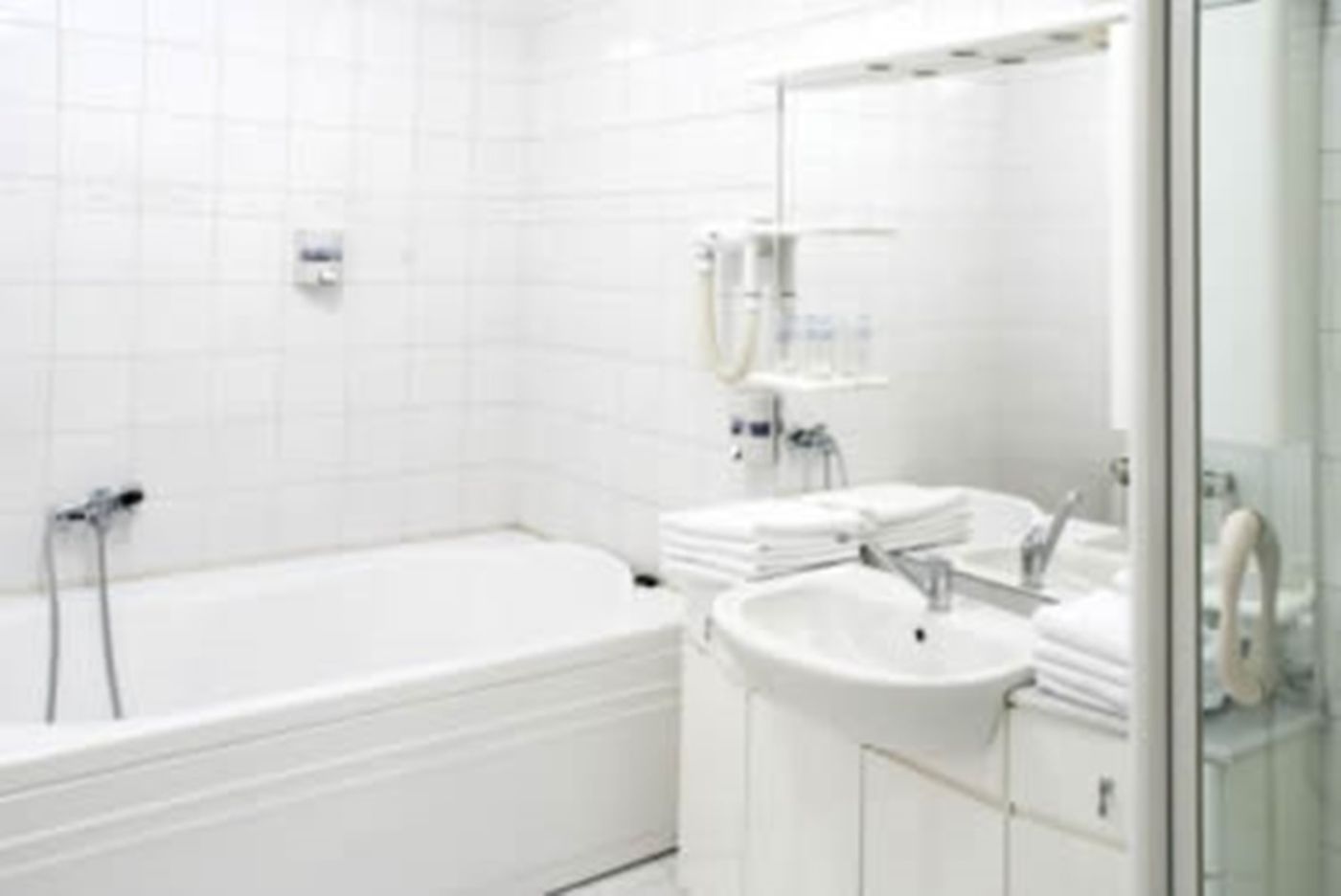 Hotel Art-Bosnia & Herzegovina-SARAJEVO-Room-9