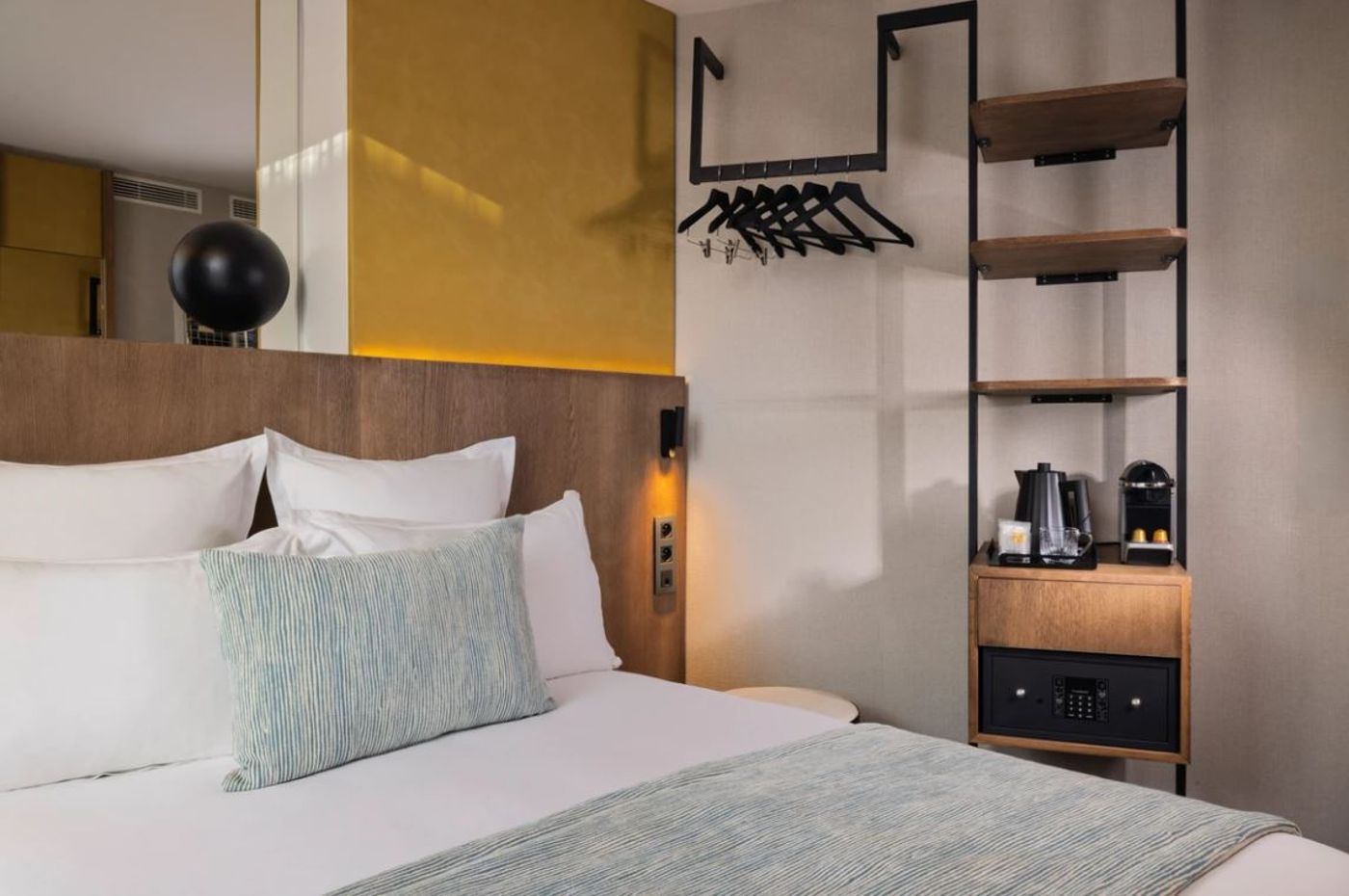 Raspail-Montparnasse-Room-24