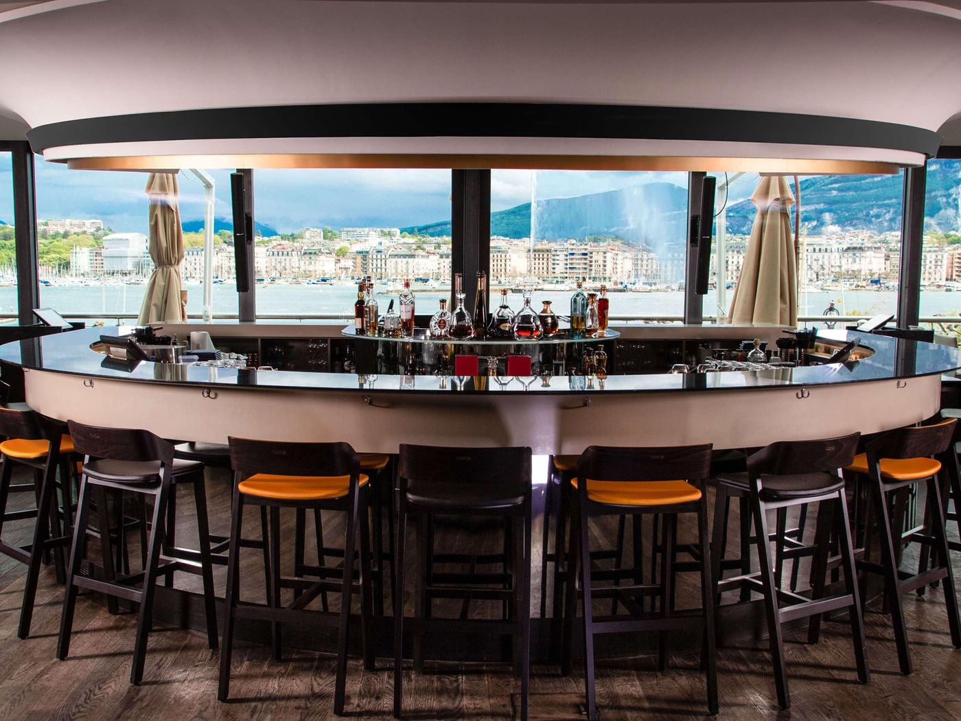 Grand-Kempinski-Bar-16