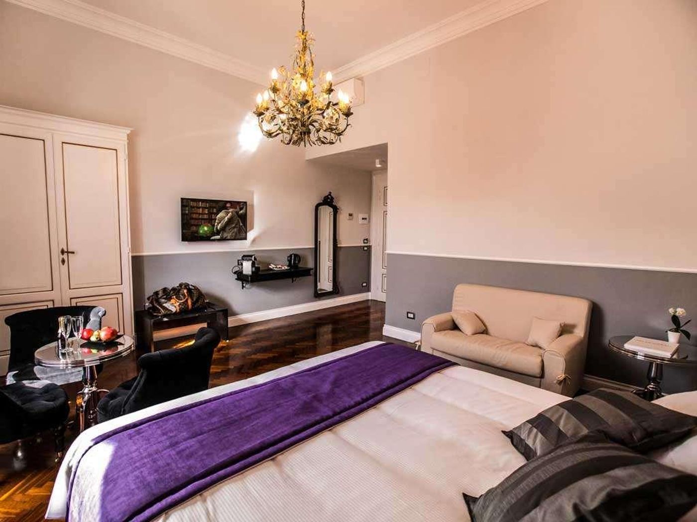 JB-Luxury-Relais-Room-4