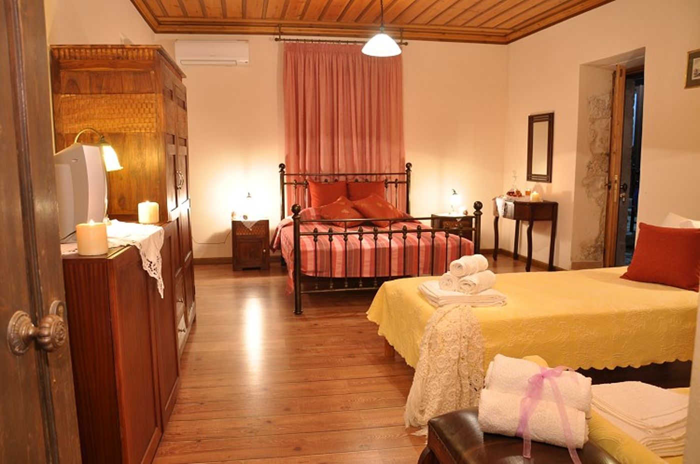 Anatoli Labreon Guesthouse