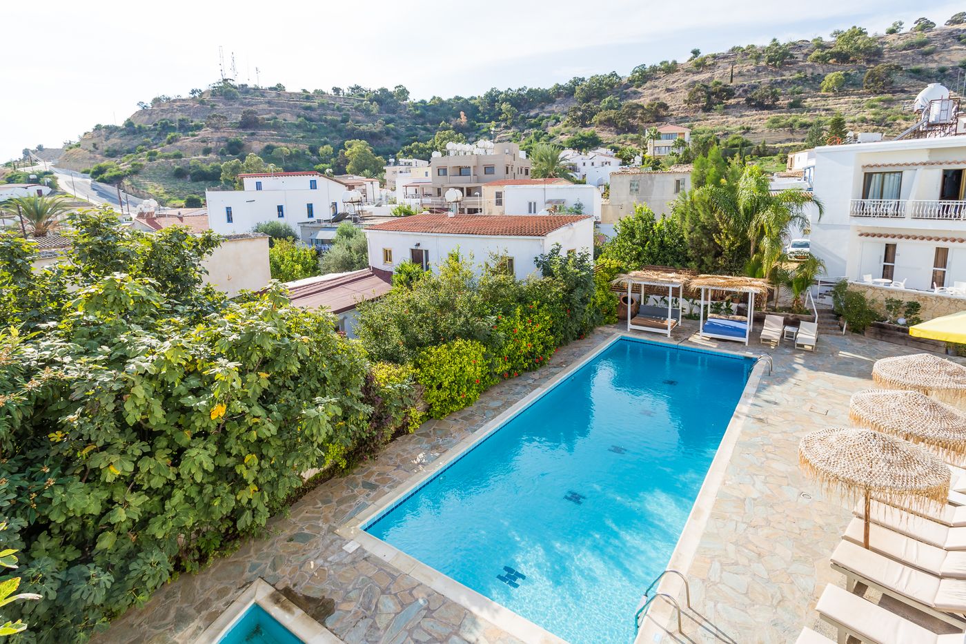 Antonis-G-Hotel-Pool-3