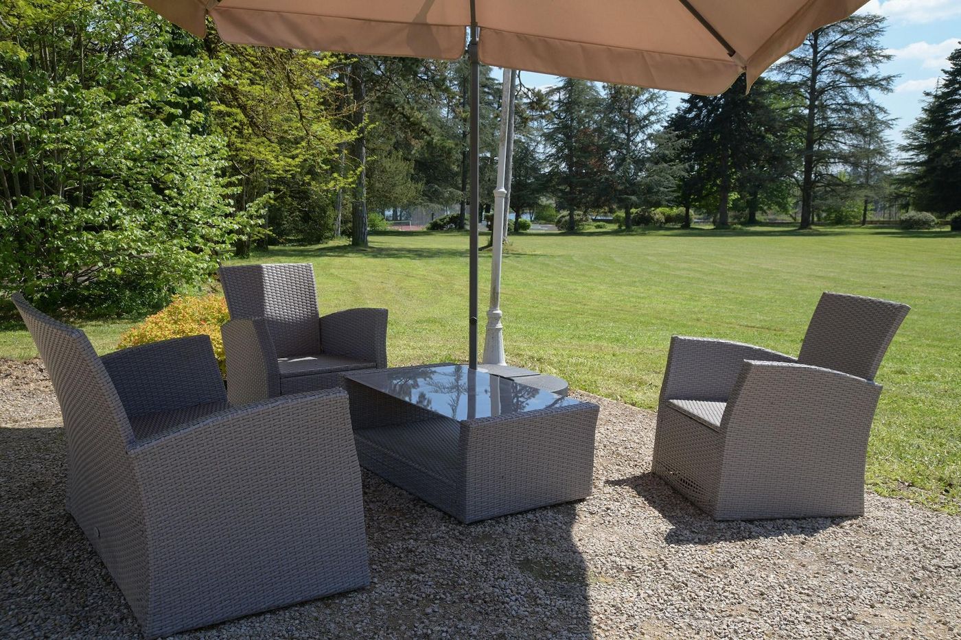 Cit'Hotel la Residence - France - VILLEBOIS - Terrace - 3