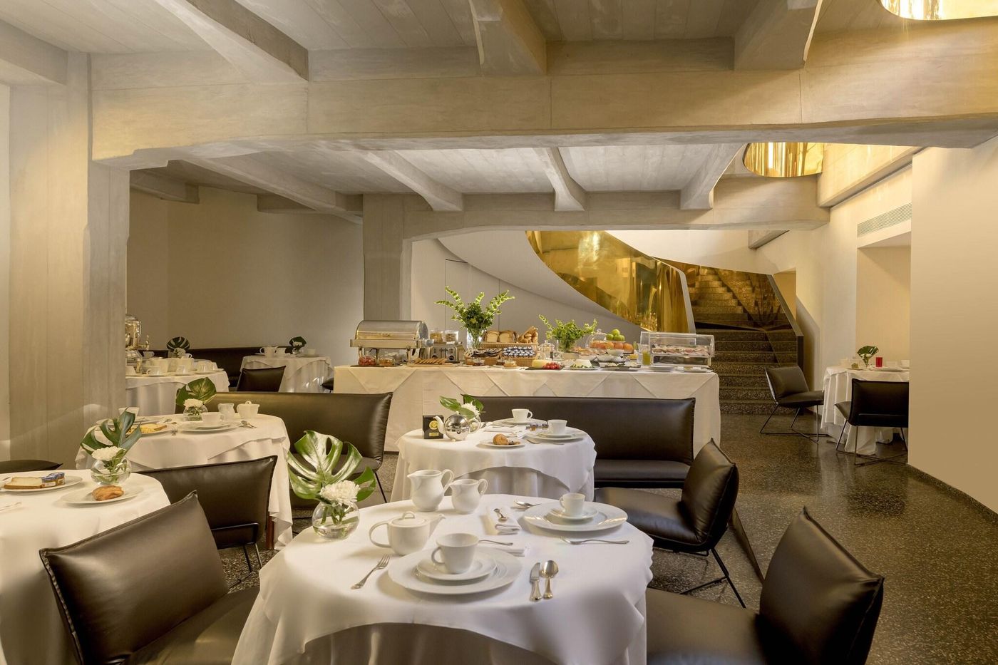 Hotel-Royal-Bissolati-Restaurant-31