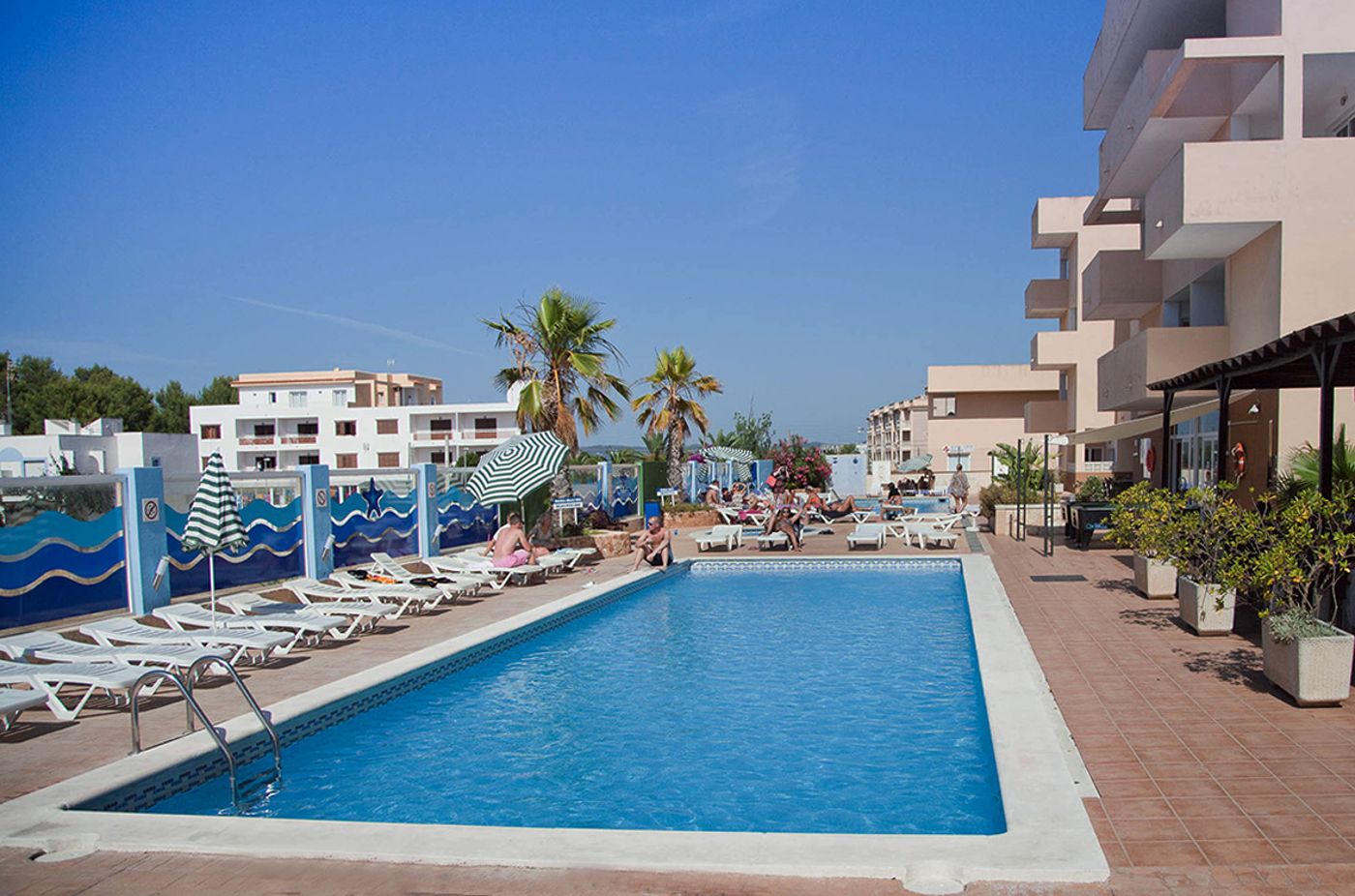 Blue Star Apartments