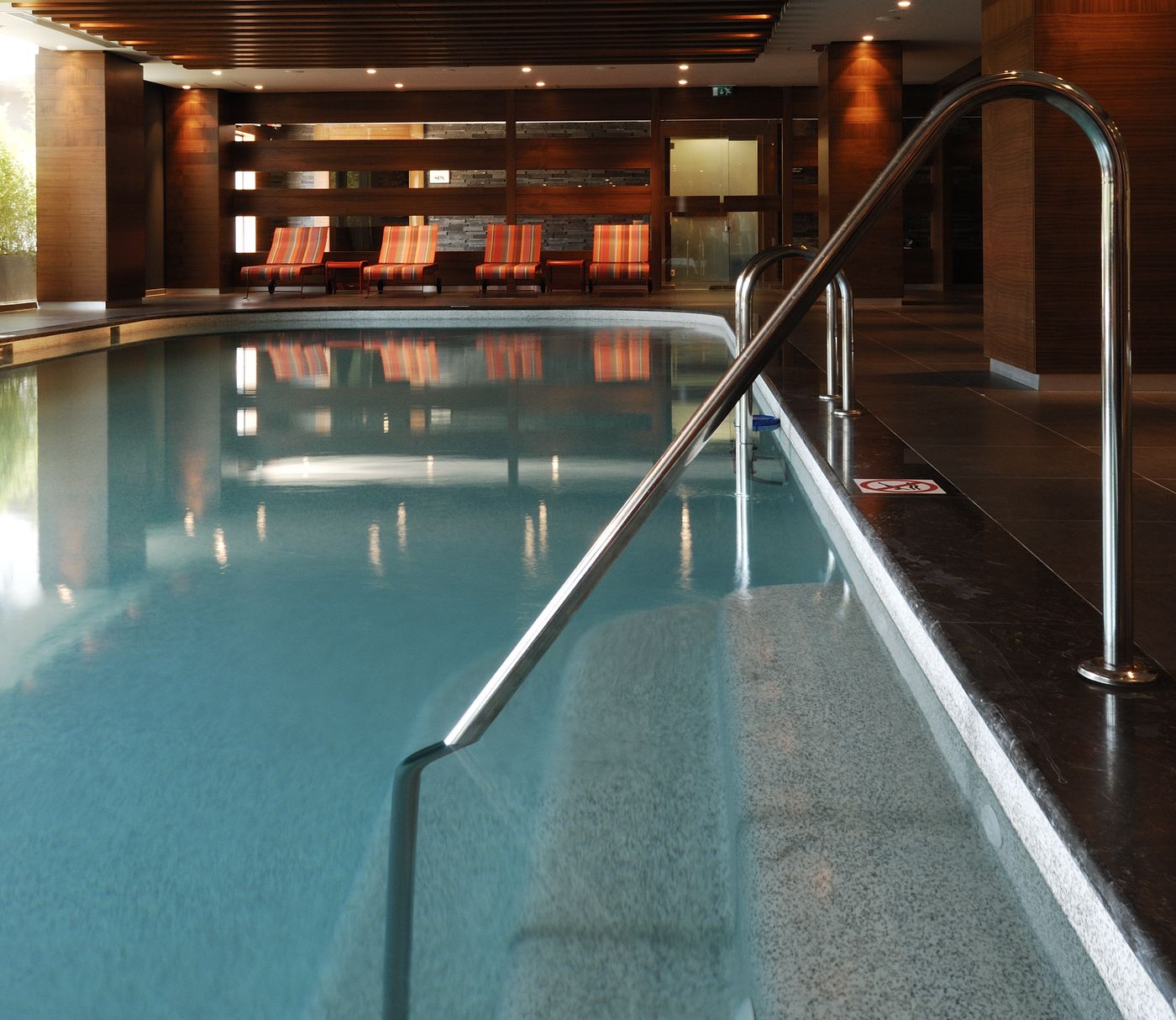 Sheraton-Hotel-Atakoy-Pool-82