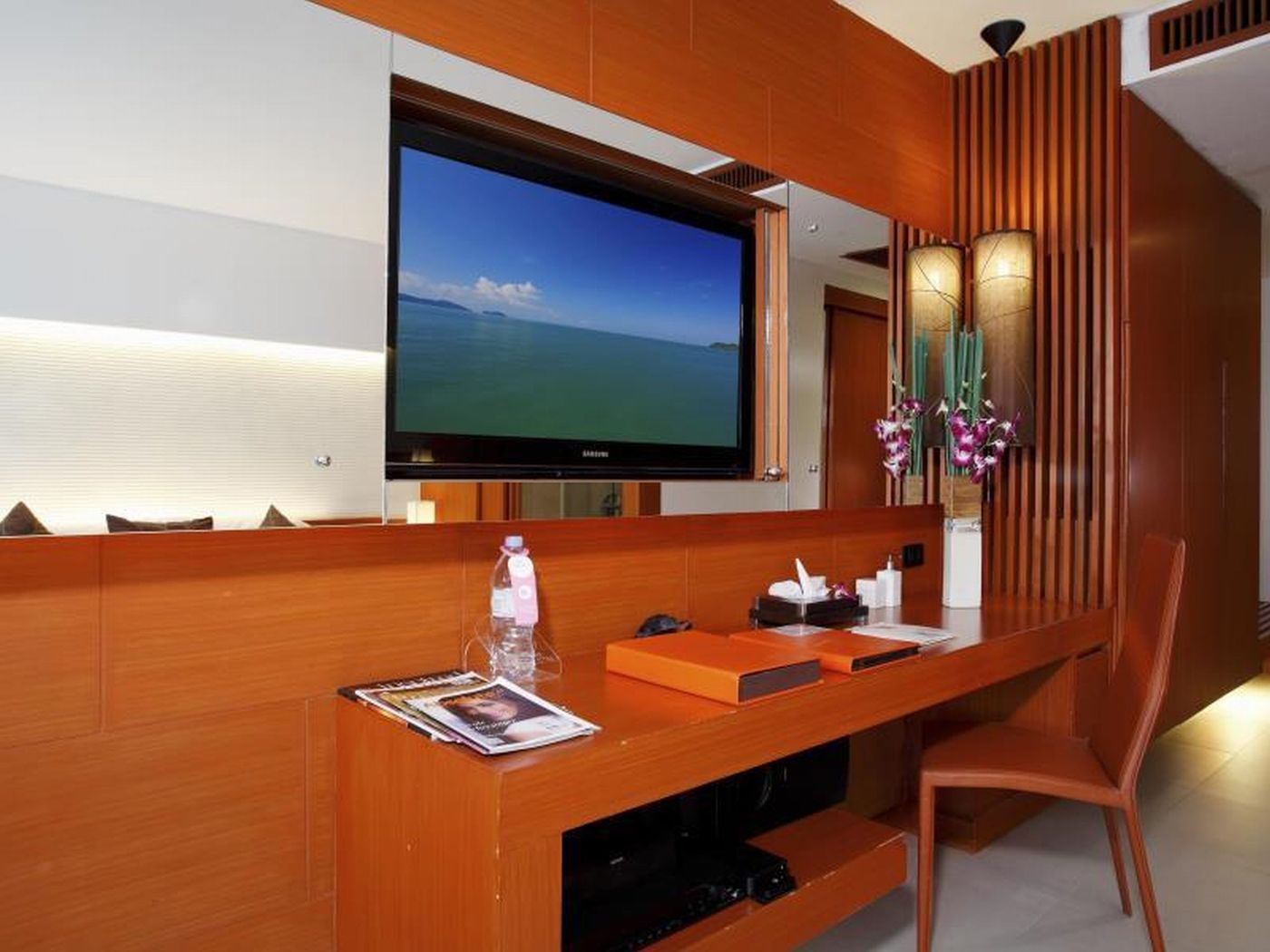 La-Flora-Resort-and-Spa-Patong-Room-34