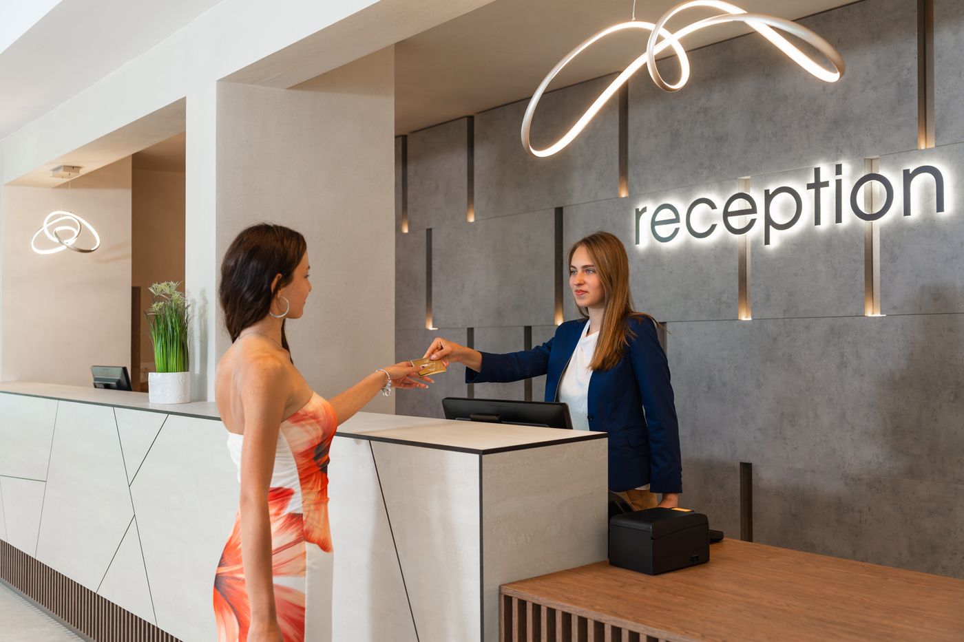 Festa-Panorama-Lobby-45