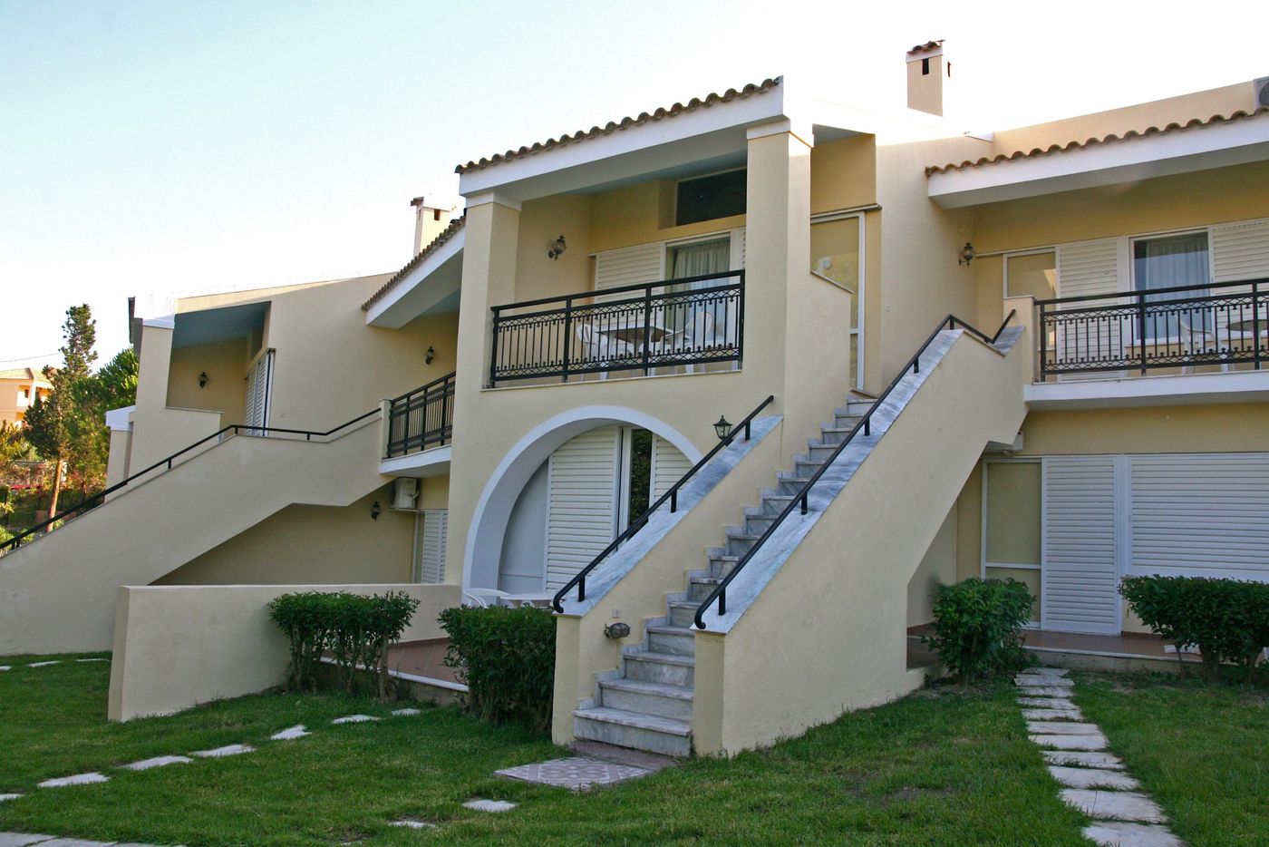 Mediterranean-Blue-General-view-11