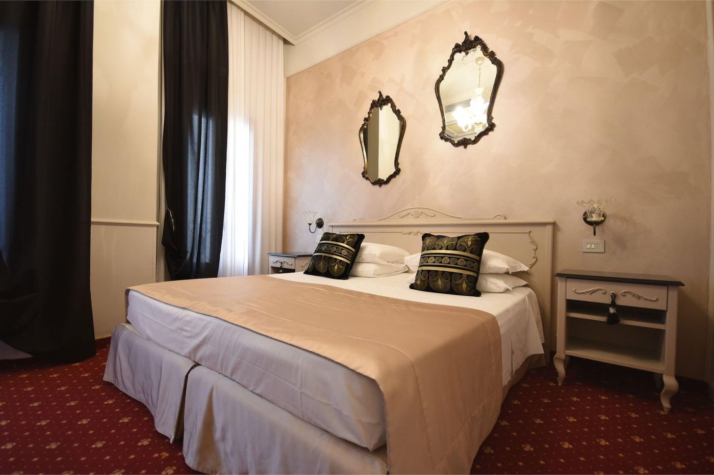 Violino-D-Oro-Room-13