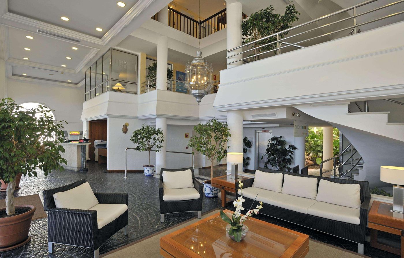 Sol-Los-Fenicios-Lobby-29