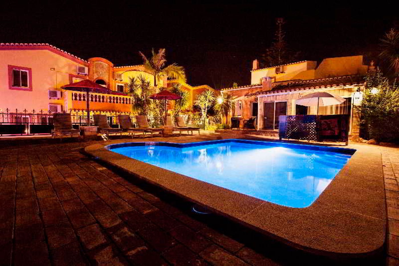 Vilas-Dinis---Adults-Only-General-view-18