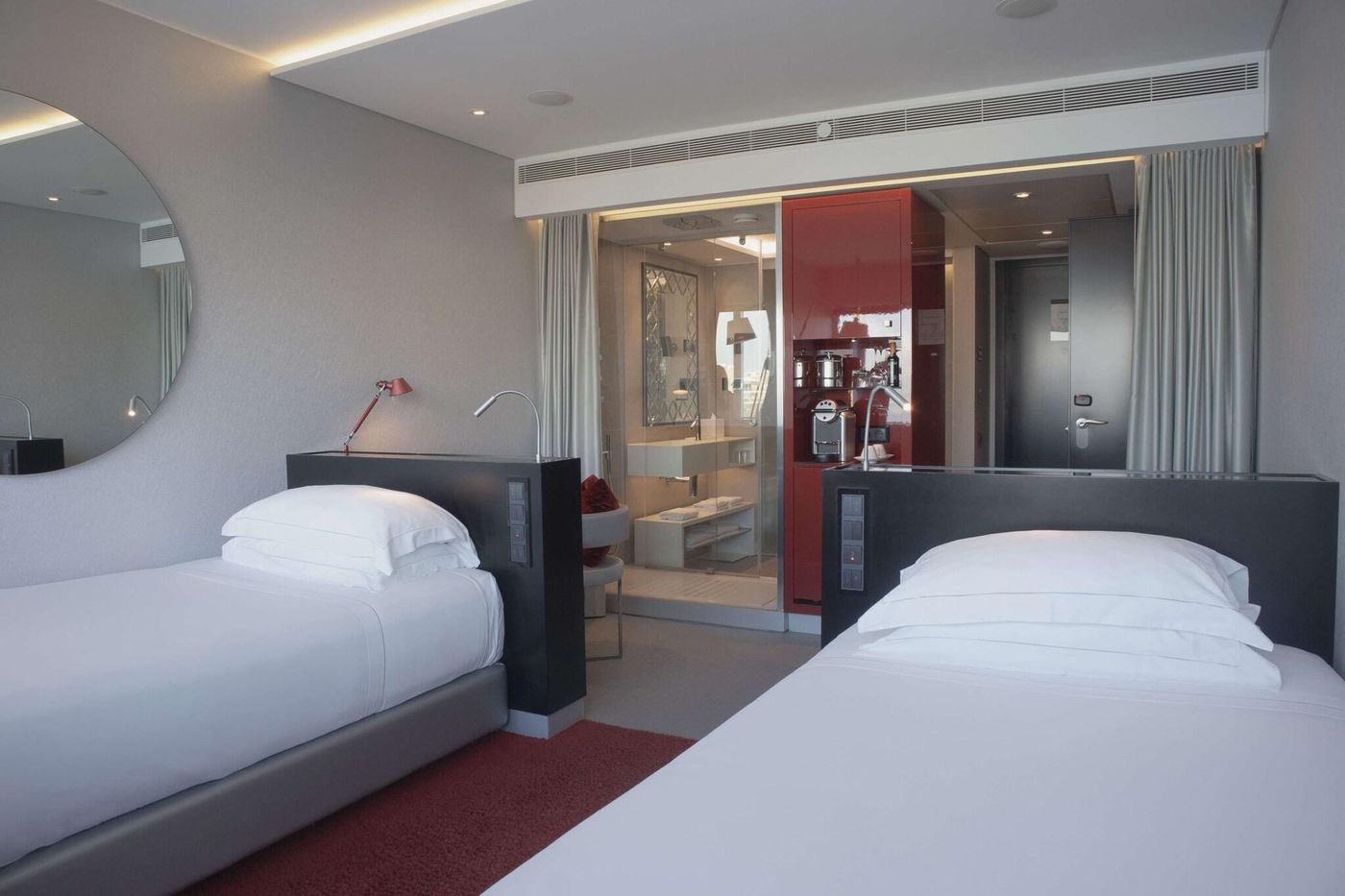 Myriad-By-Sana-Hotels-Room-25