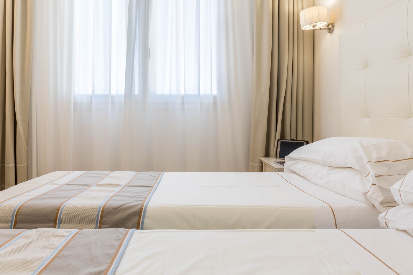 Hotel-Catalunya-Room-32