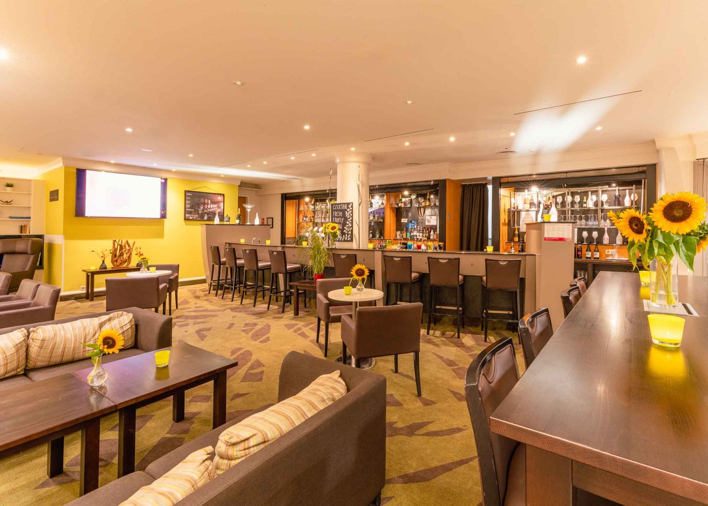 Plaza Premium Wien - Austria - VIENNA - Bar - 6