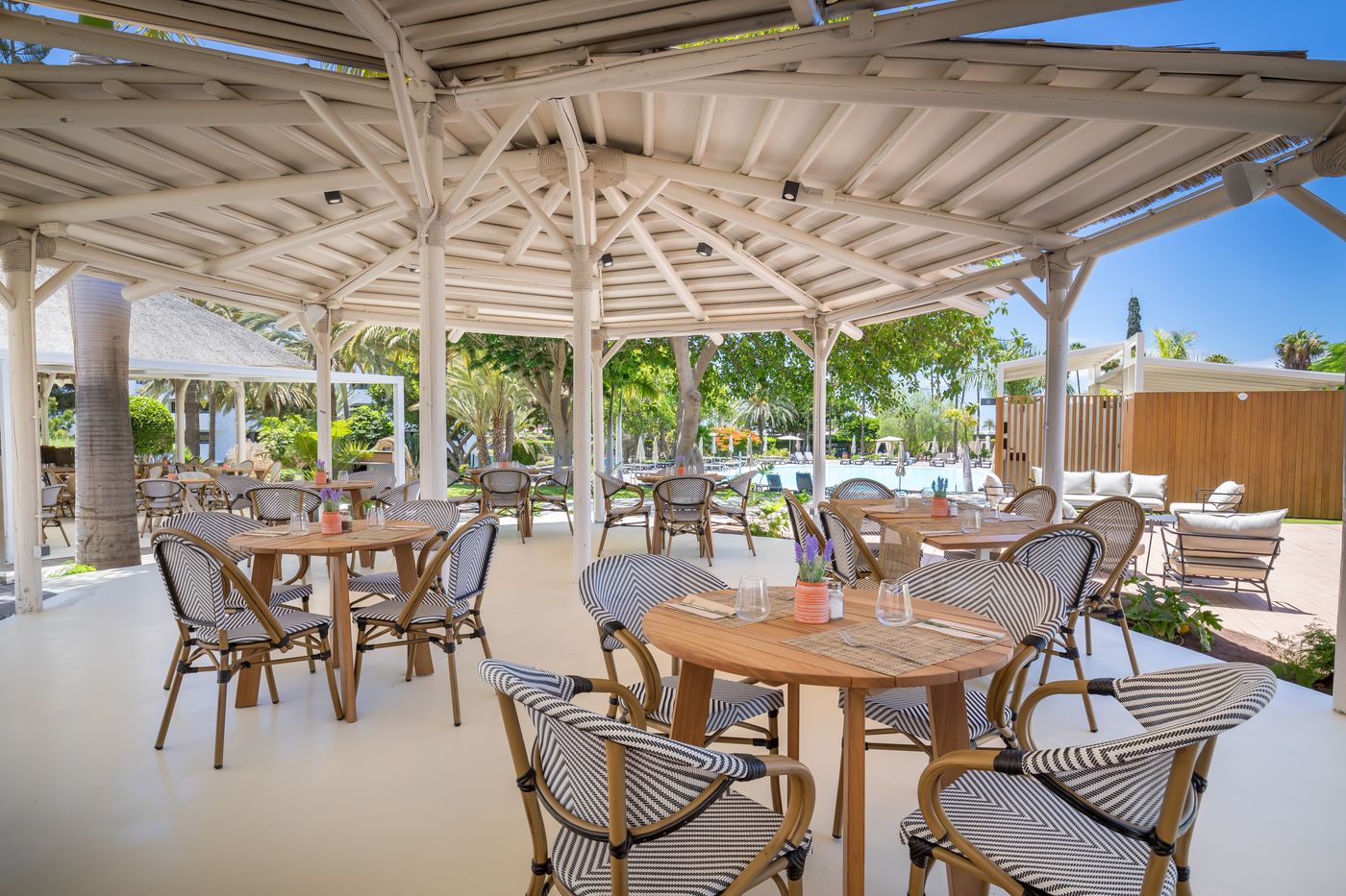 Barcelo-Margaritas-Royal-Level-Restaurant-12