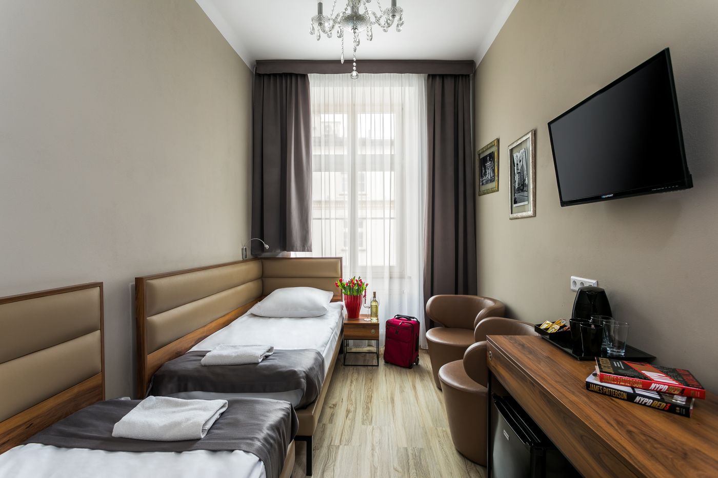 G12-Aparthotel-Room-7