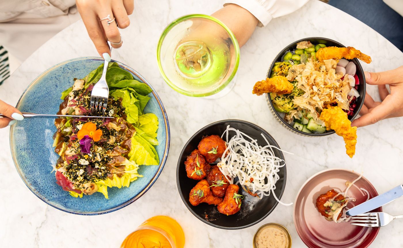 DoubleTree-by-Hilton-Amsterdam-Centraal-Station-Bar-81