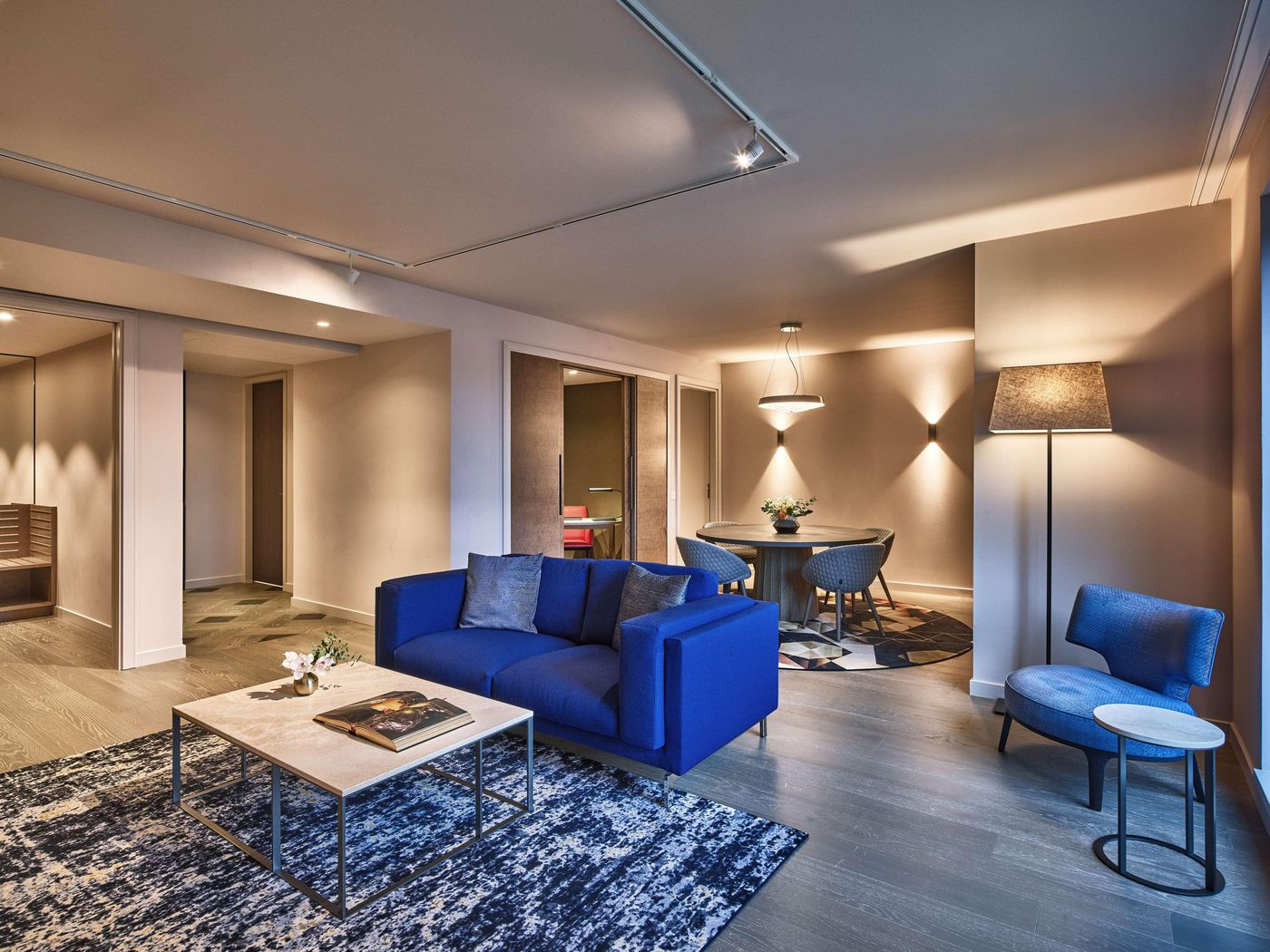 Hyatt-Regency-Amsterdam-Room-48