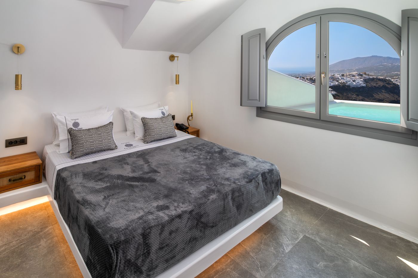 Eteoro-Suites-Room-6