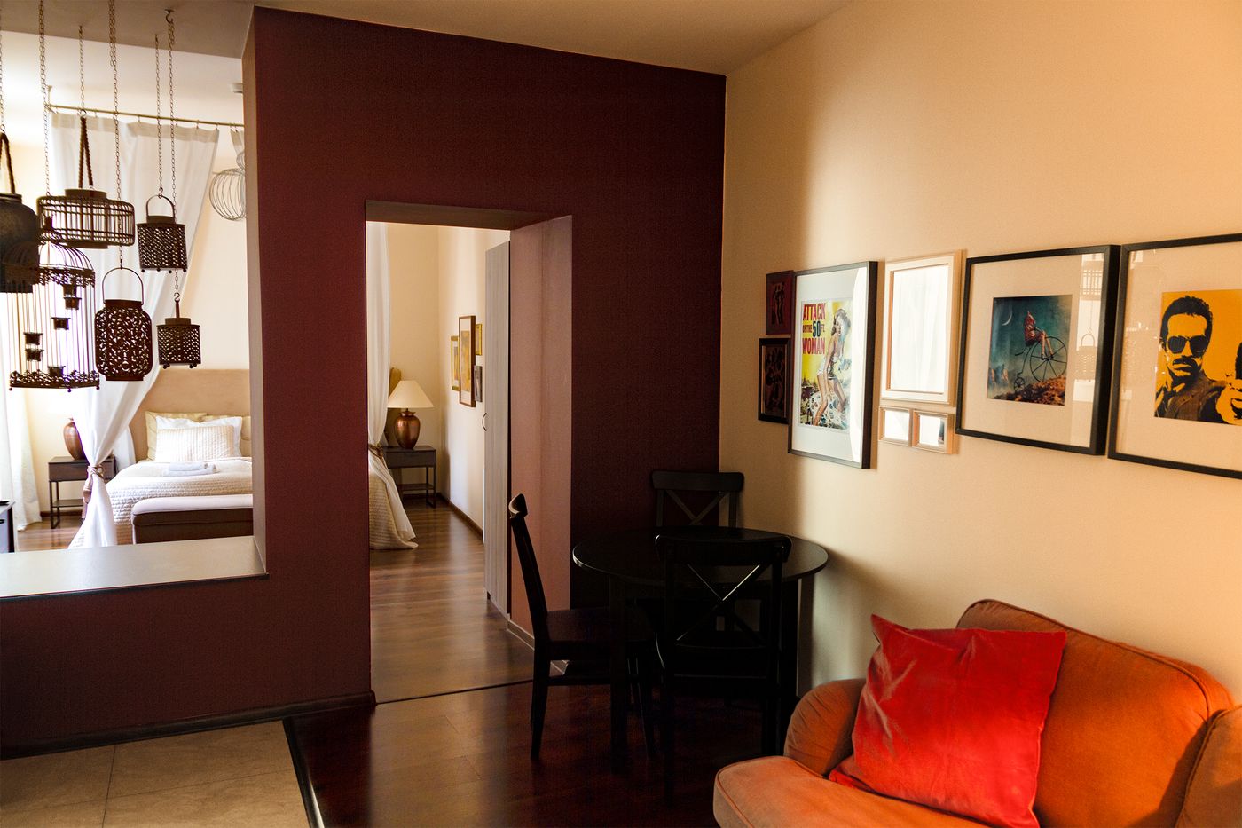 Lounge-Apartments-Room-45