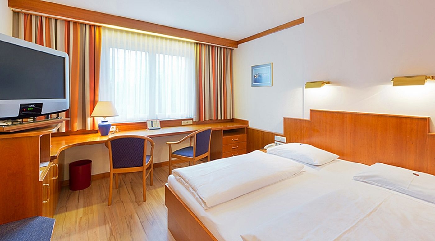 Vienna Sporthotel - Austria - Vienna - Room - 13