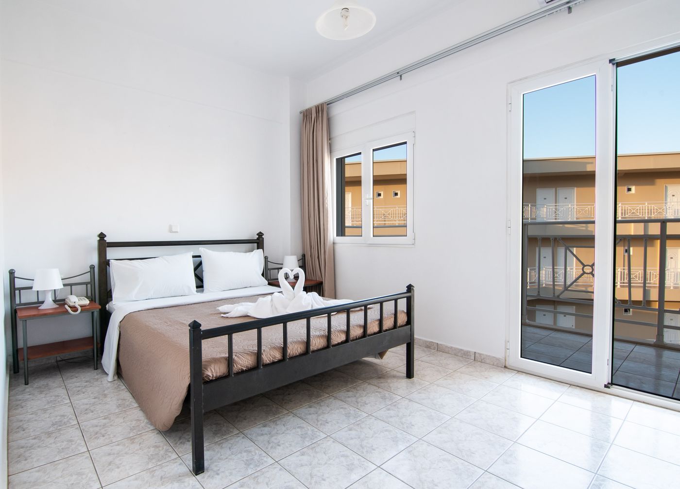 Nicolas-Villas-Room-4