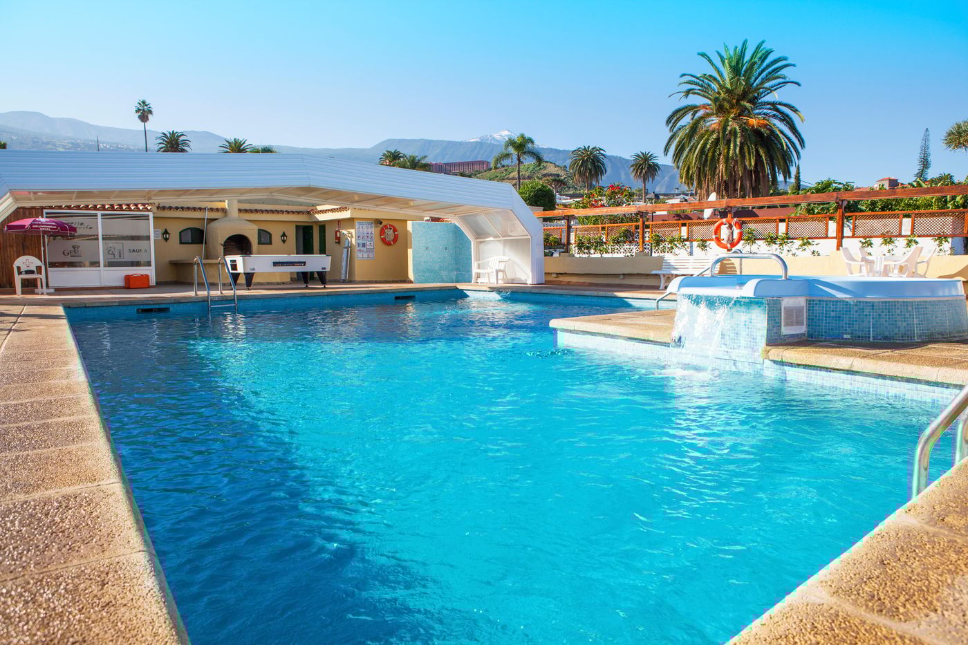 Perla-Tenerife-Pool-1