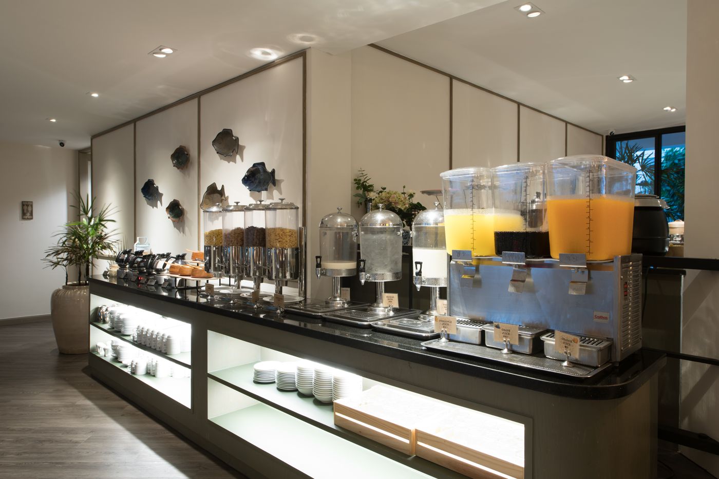 Centara-Sawaddi-Patong-Resort-Restaurant-52