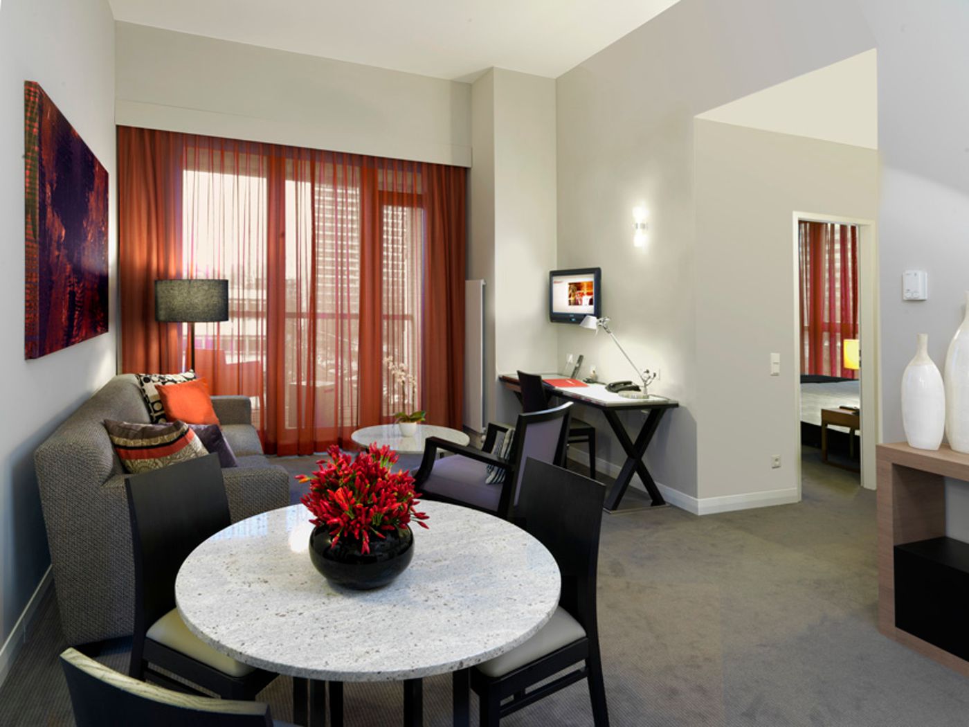 Adina-Apartment-Hotel-Berlin-Checkpoint-Charlie-Room-8