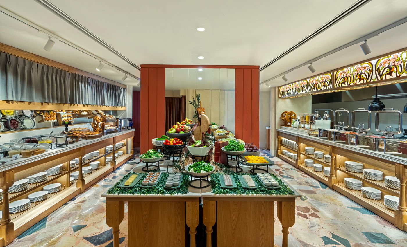 Crowne-Plaza-Istanbul-Ortakoy-Bosphorus-Restaurant-30