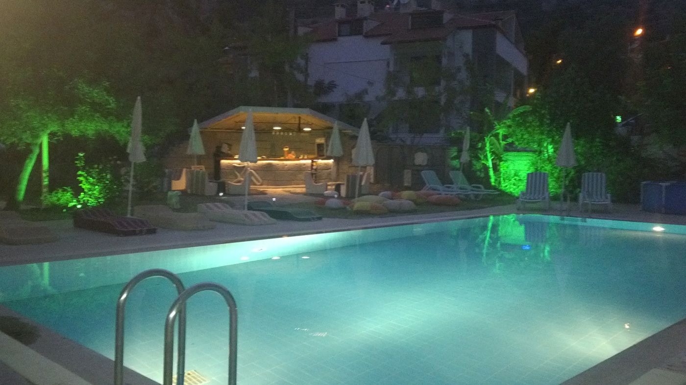 Zeus-Turunc-Hotel-Pool-5