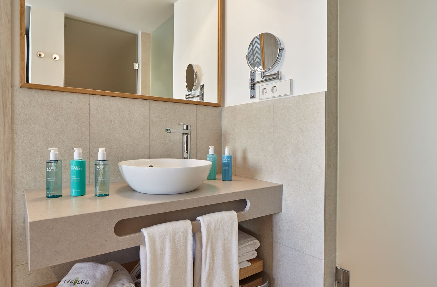 Marina-Palace-Prestige-by-Intercorp-Hotel-Group-Room-46