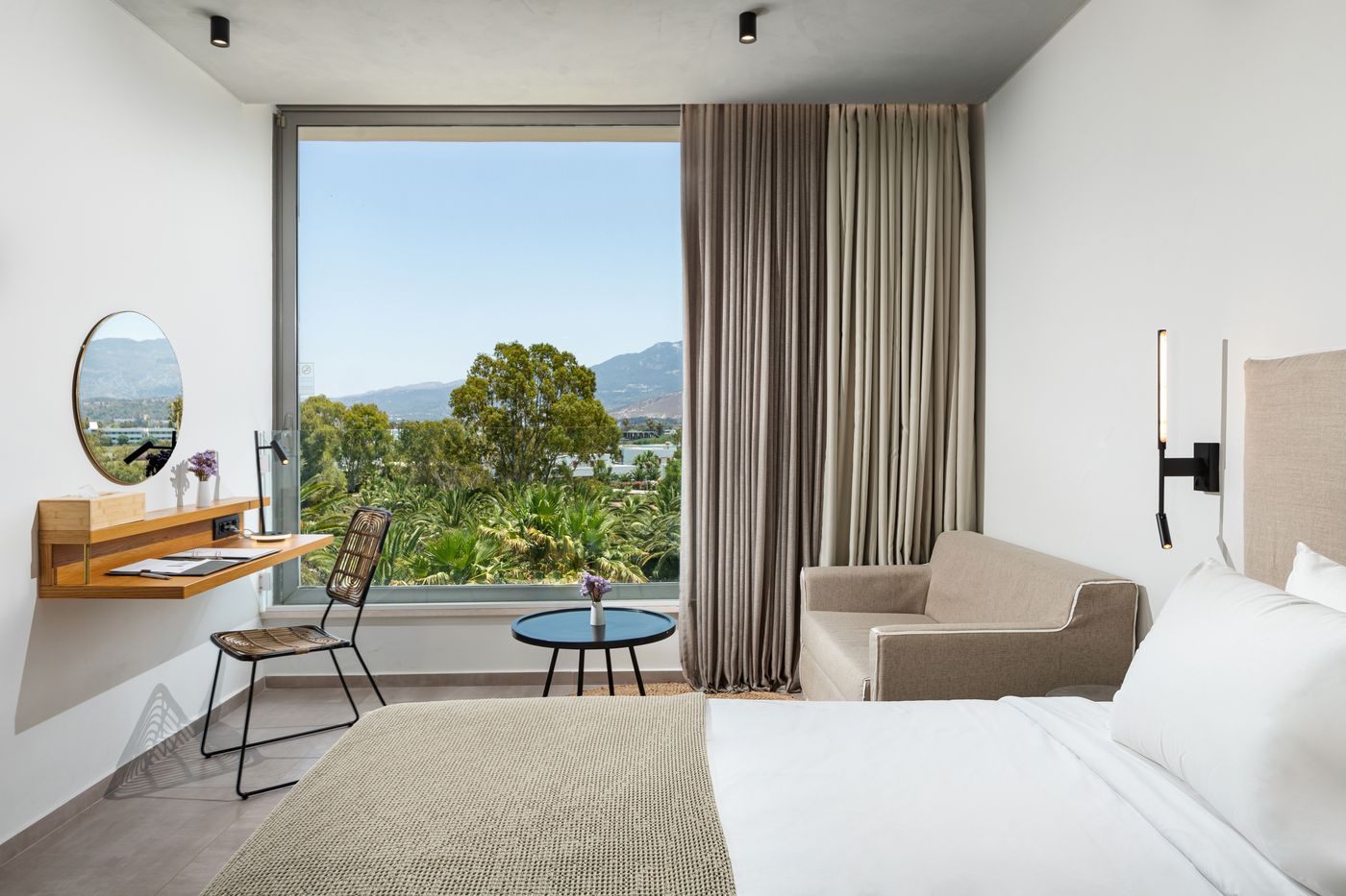 Caravia-Beach-Hotel-Room-12