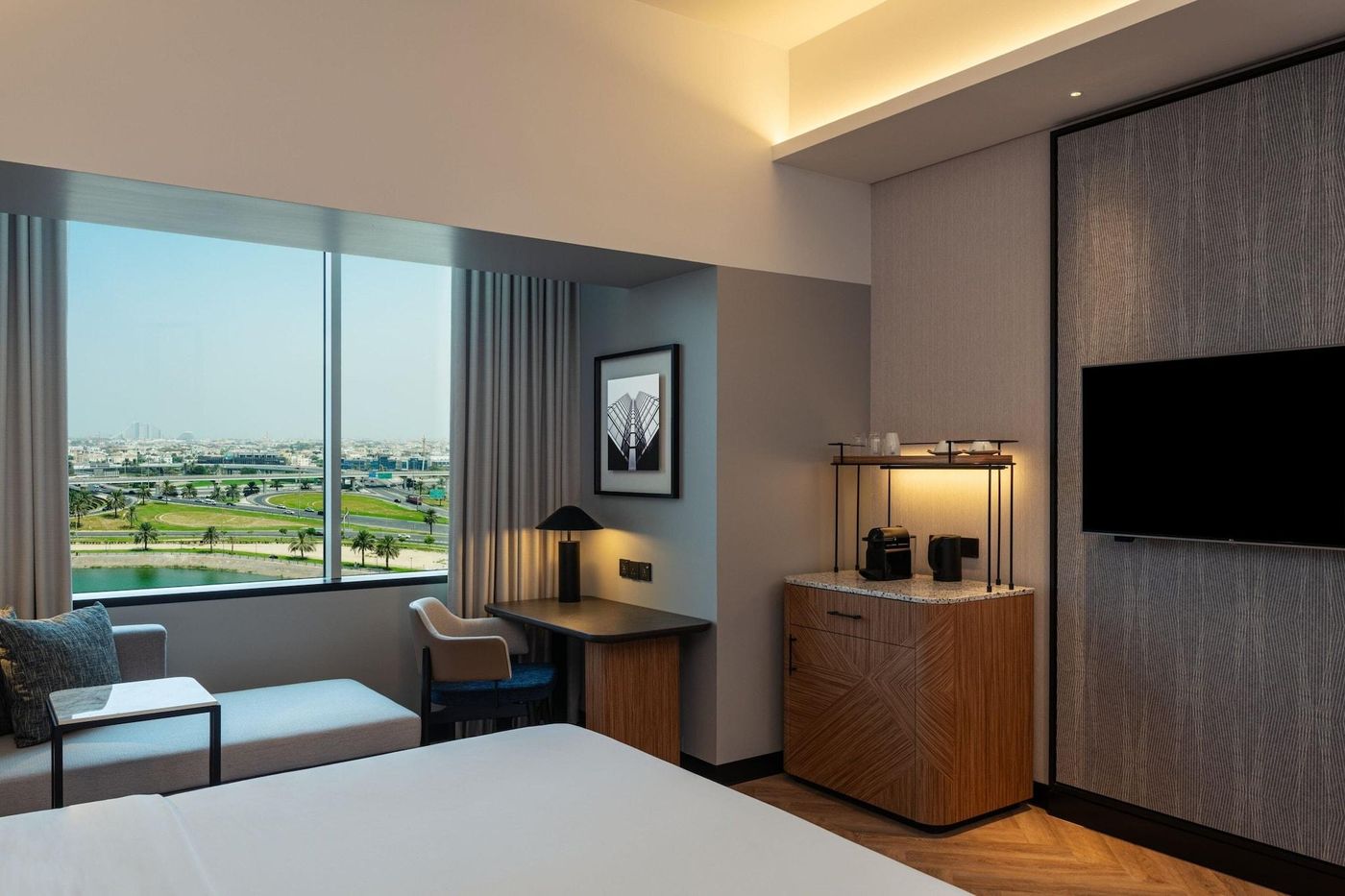 Sheraton-Dubai-Mall-of-the-Emirates-Hotel-Room-29