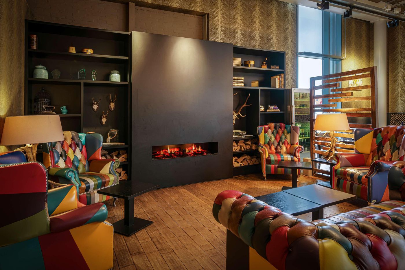 DoubleTree-by-Hilton-NDSM-Wharf-Restaurant-16