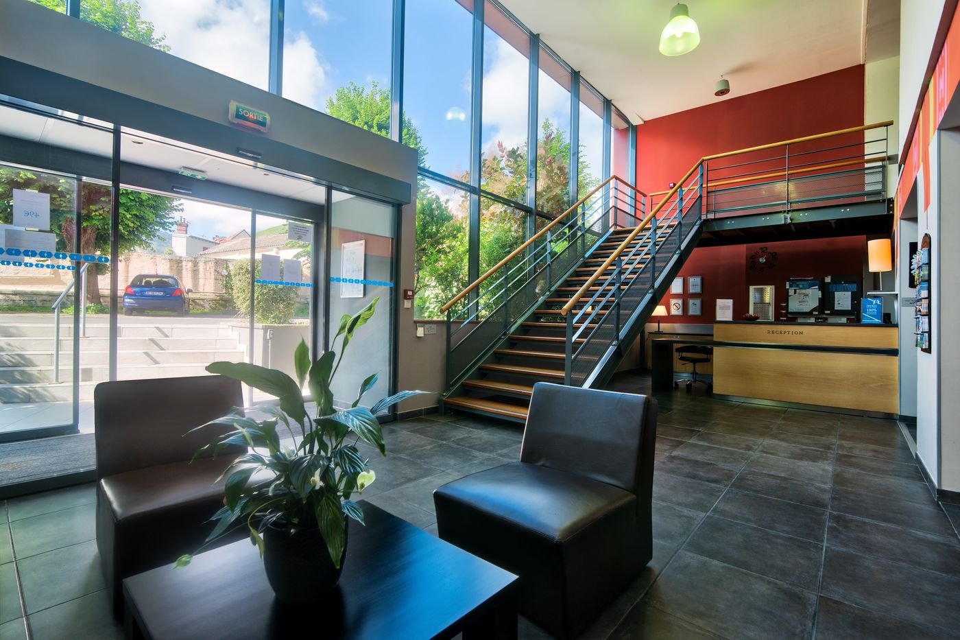 Zenitude Hôtel-Résidences Les Jardins de Lourdes-France-LOURDES-Lobby-3