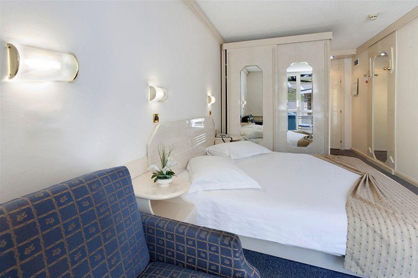 Hotel-Gran-Vista-Plava-Laguna-Room-19