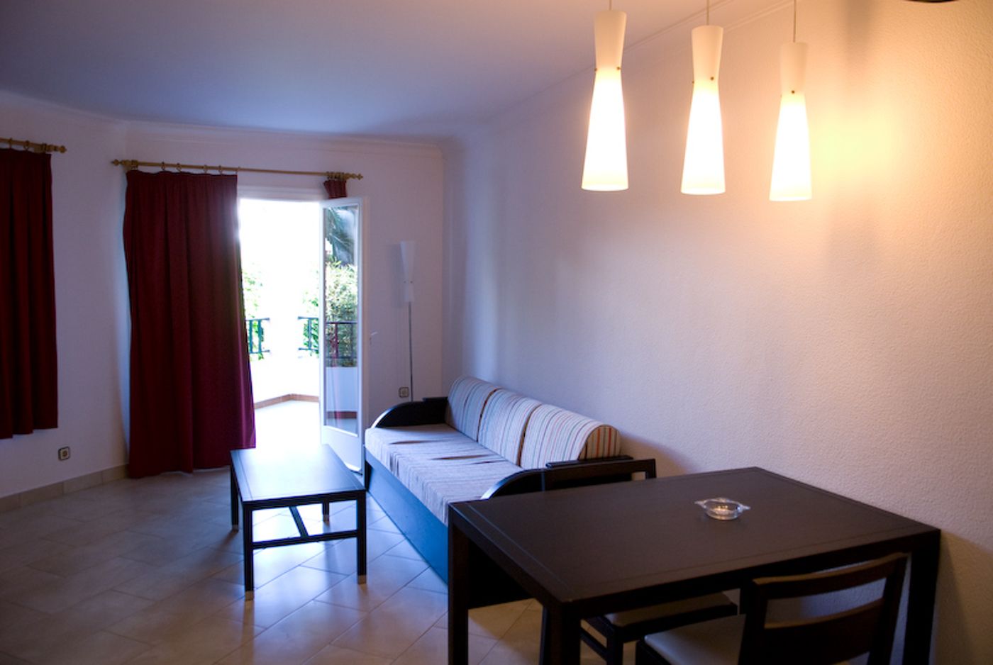 Apartamentos Royal Life