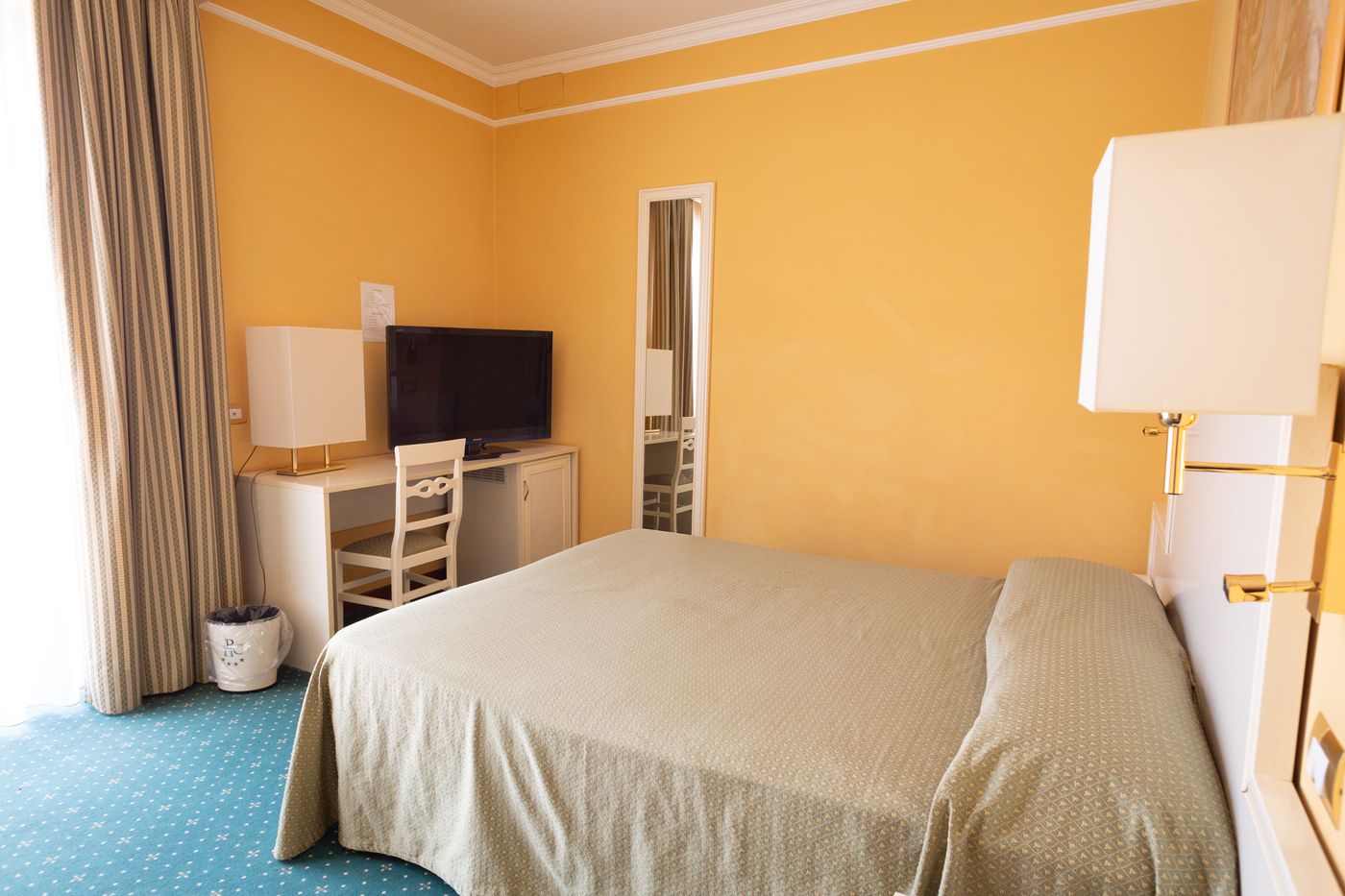 Cervara-Park-Hotel-Room-14