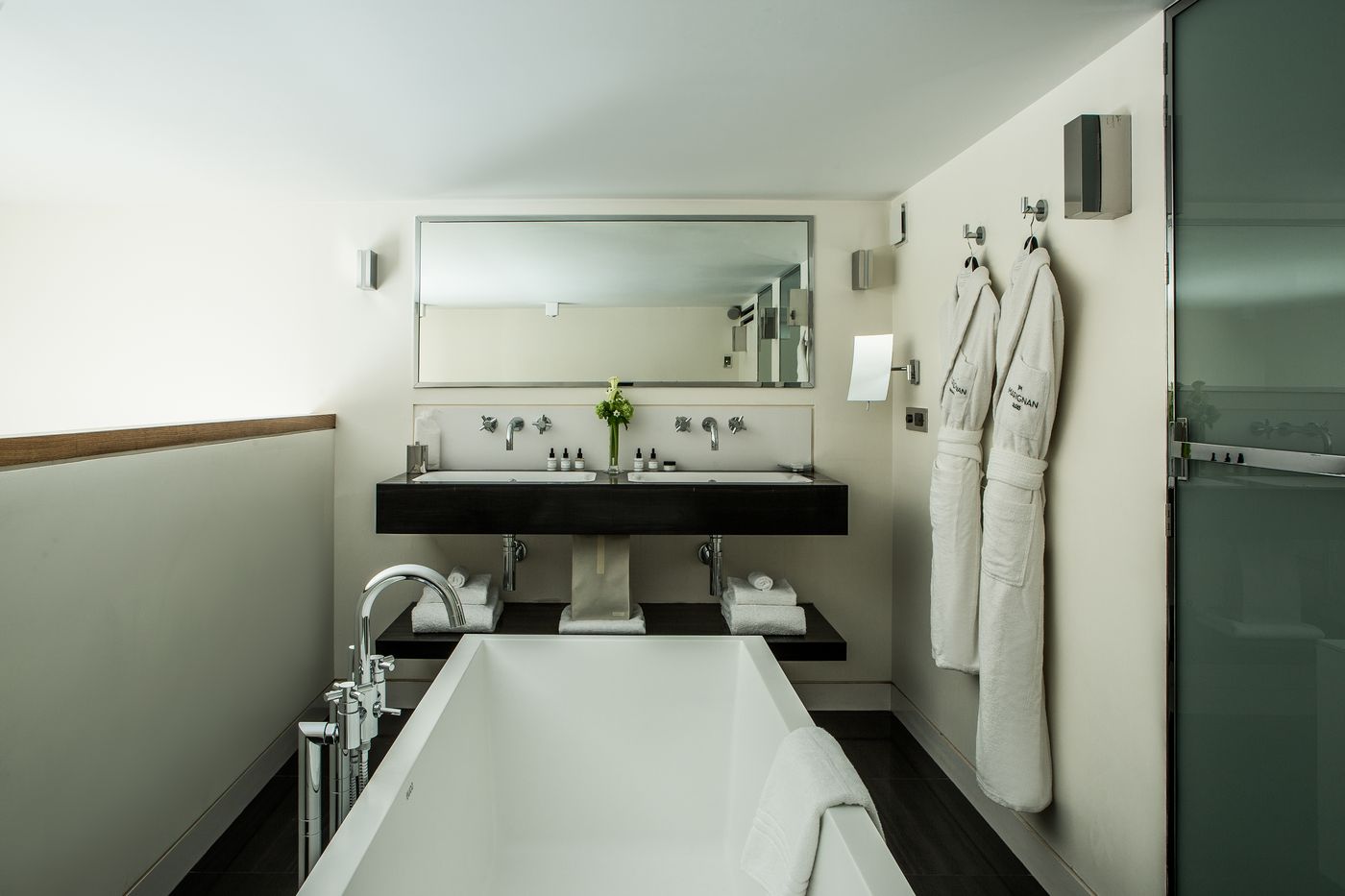 Marignan-Champs-Elysees-Room-47