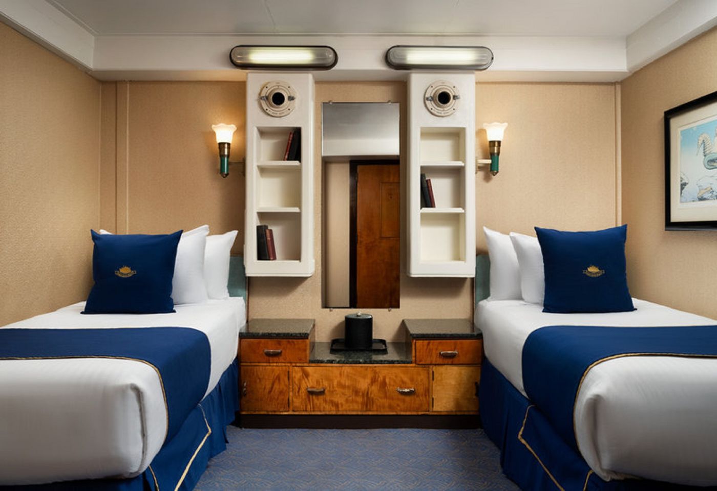 Queen-Mary-Hotel-Room-5