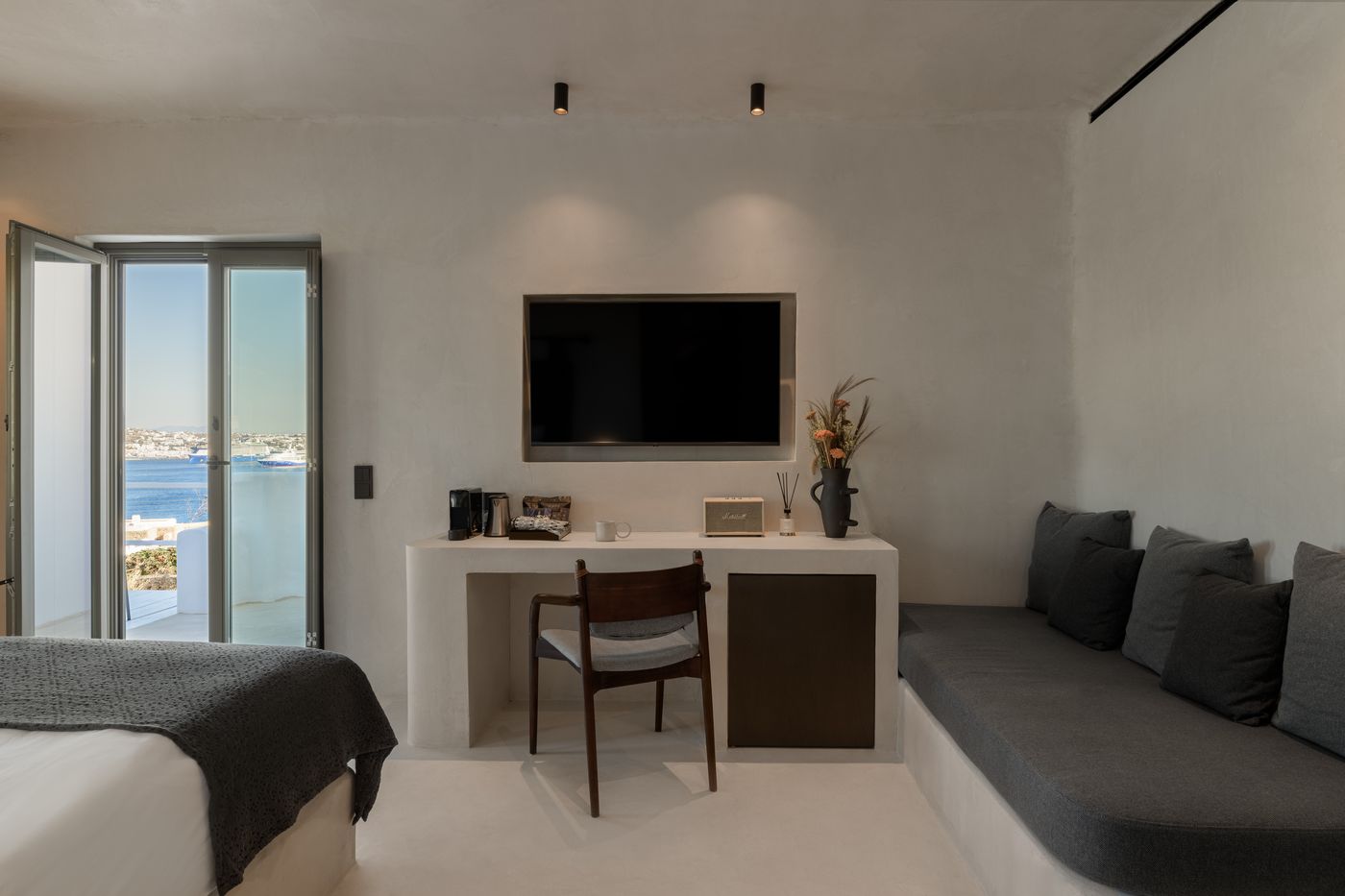 Rocabella-Mykonos-Art-Room-29