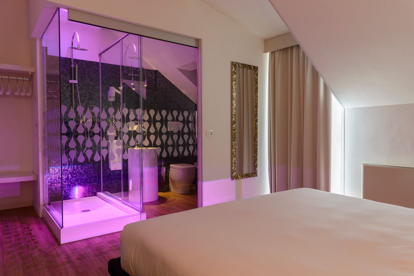 Elite-Hotel---Spa-Room-44