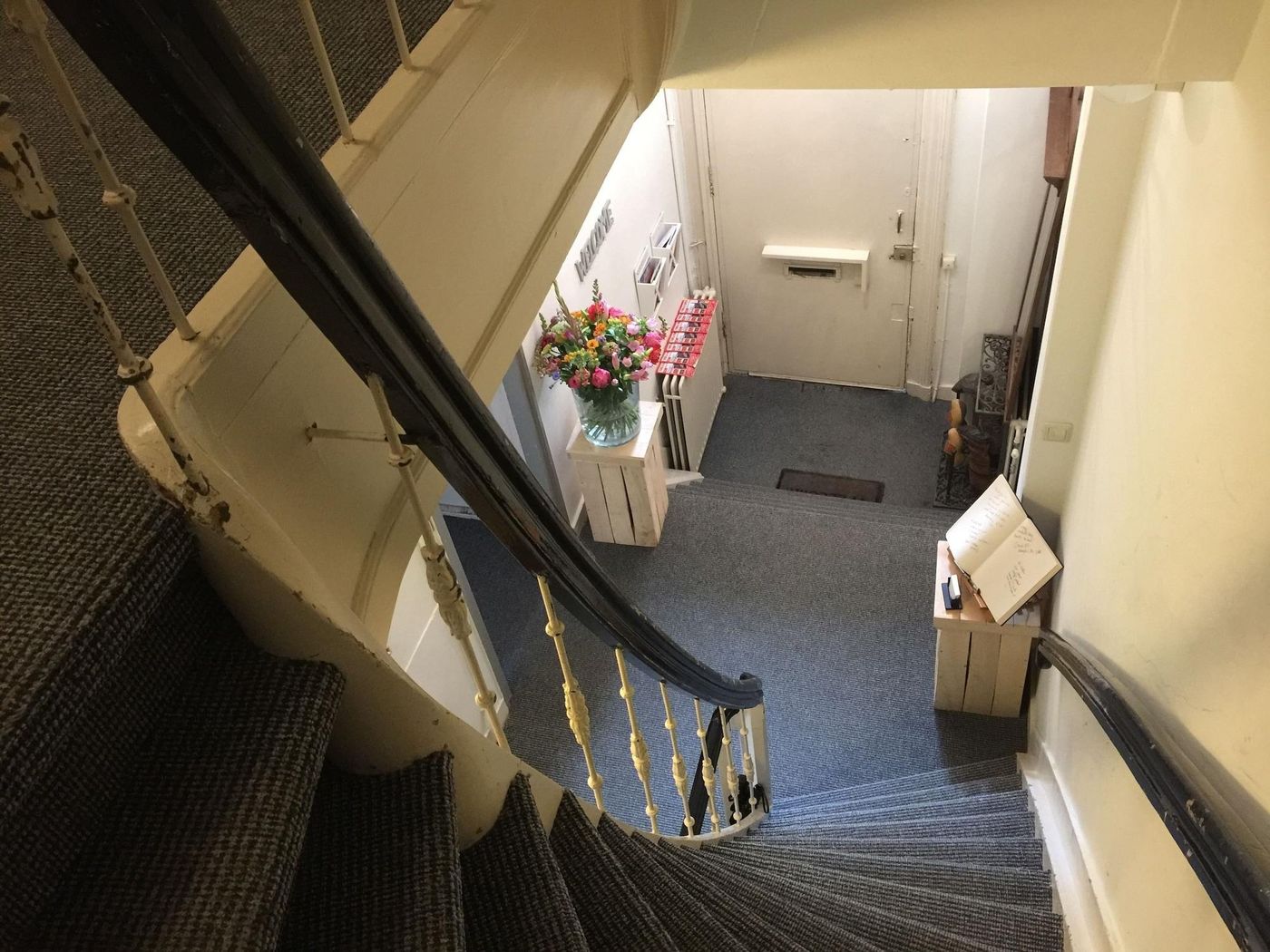 Nine(T)Teen B&B-Netherlands-Amsterdam-Lobby-10